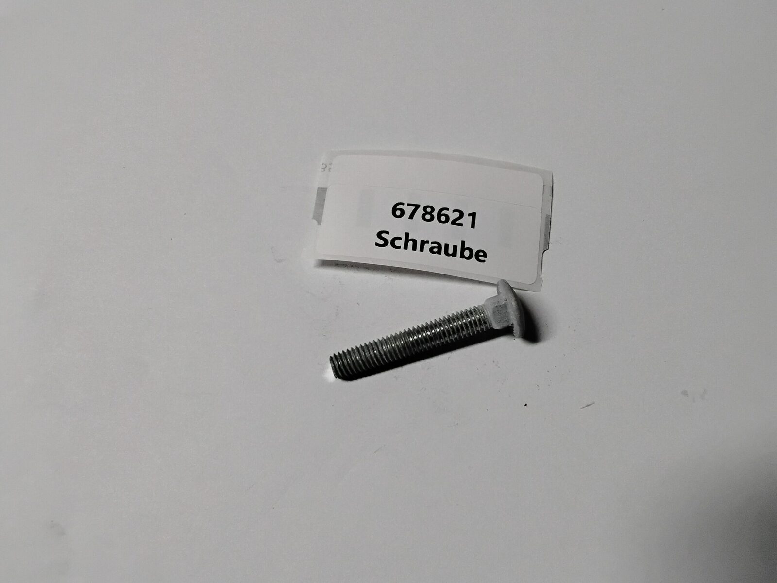678621