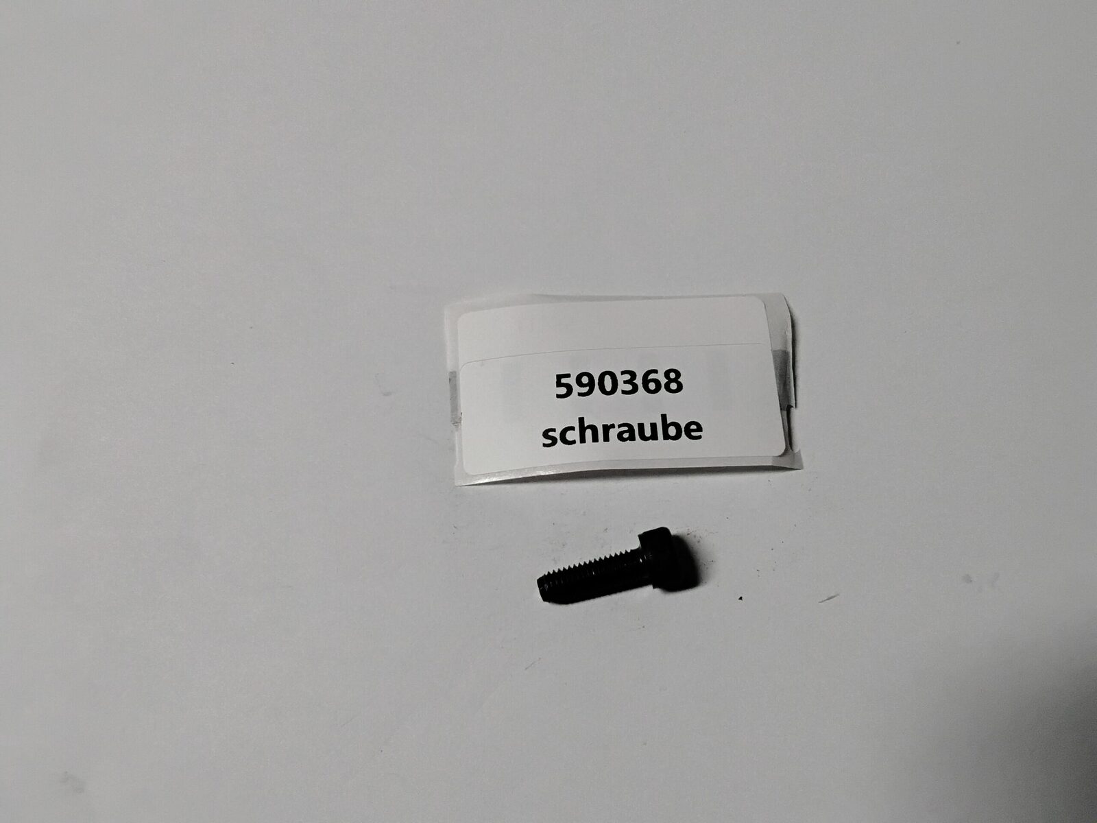 590368