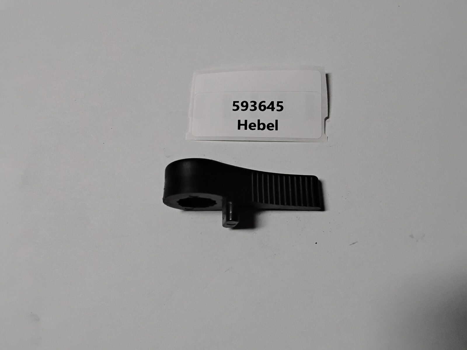 593645