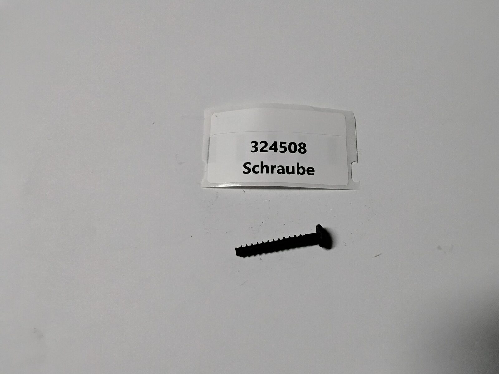 324508
